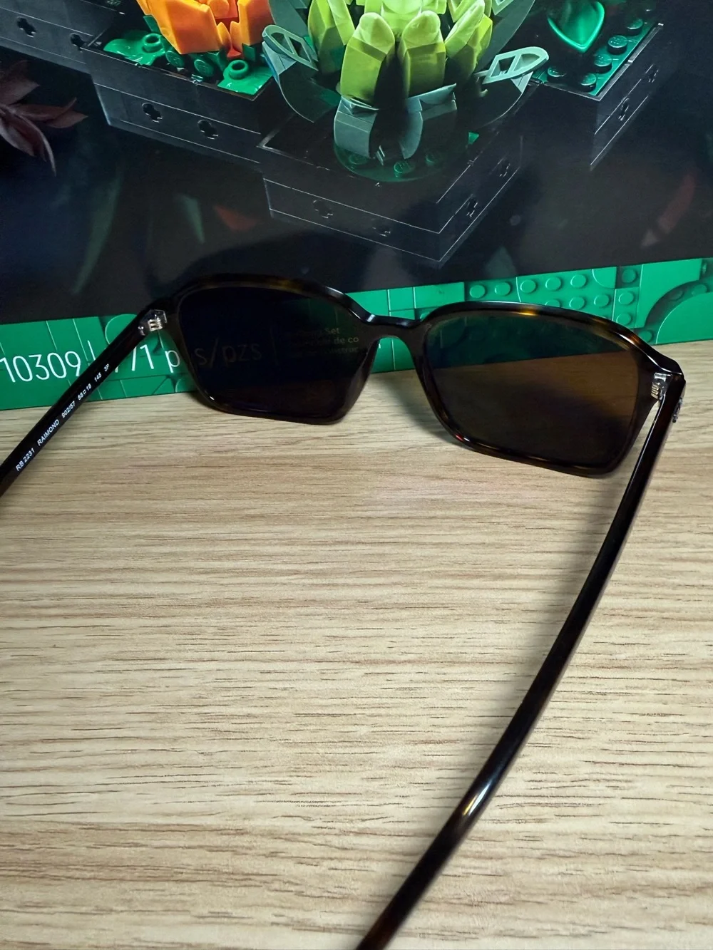 Ray-Ban Black Frame Brown Polarized Lens Sunglasses
